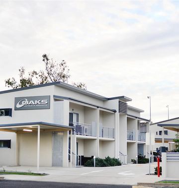 Oaks Middlemount Suites