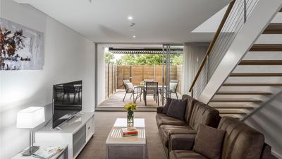 Oaks Nelson Bay Lure Suites