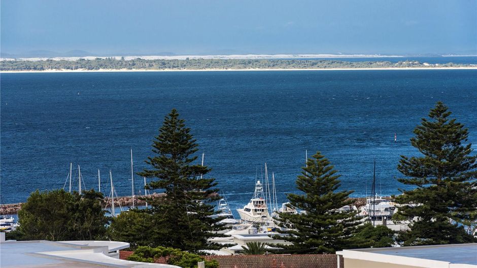 Oaks Nelson Bay Lure Suites Exterior