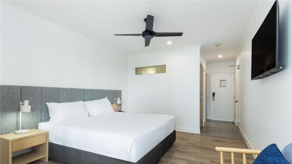Oaks Port Douglas Resort Room