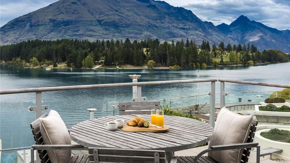 Oaks Queenstown Club Suites Room