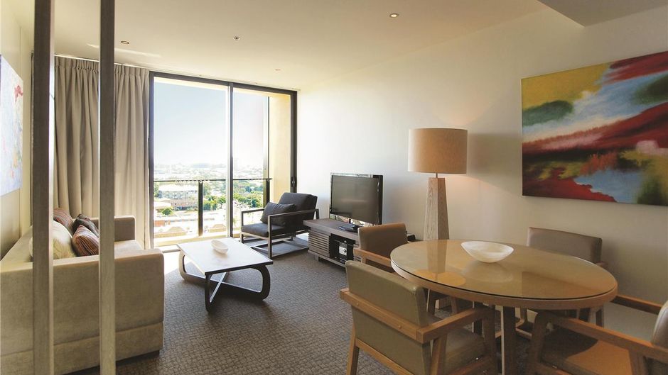 Oaks Redcliffe Mon Komo Suites Suite