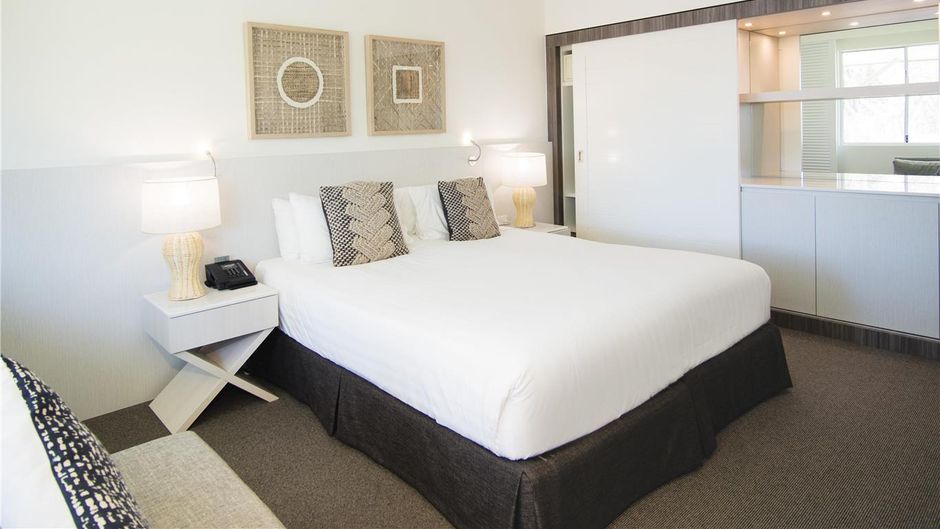 Oaks Sunshine Coast Oasis Resort Suite
