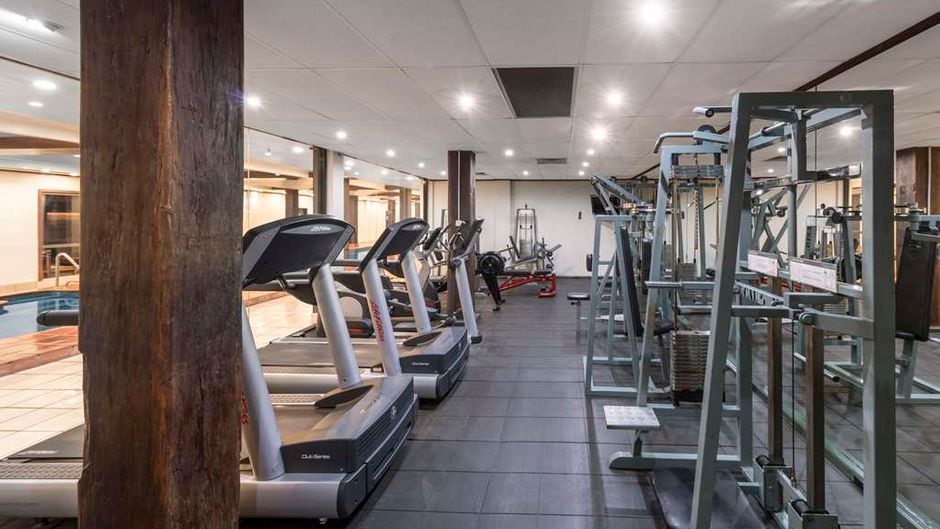 Oaks Sydney Goldsbrough Suites Health