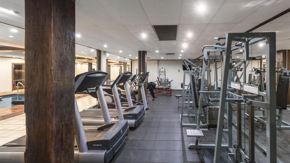 Oaks Sydney Goldsbrough Suites Health