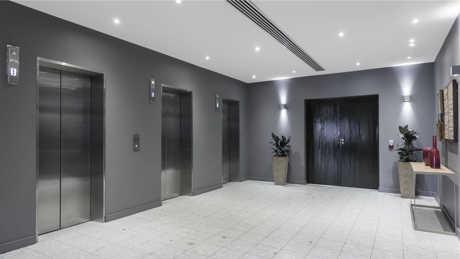 Oaks Sydney Goldsbrough Suites Lobby