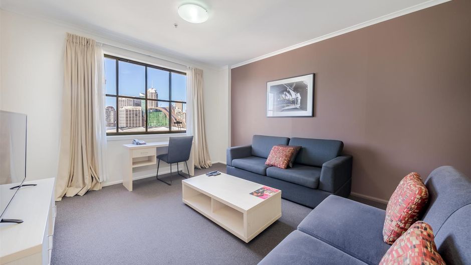 Oaks Sydney Goldsbrough Suites Room