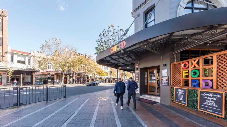 Oaks Sydney Hyde Park Suites Exterior
