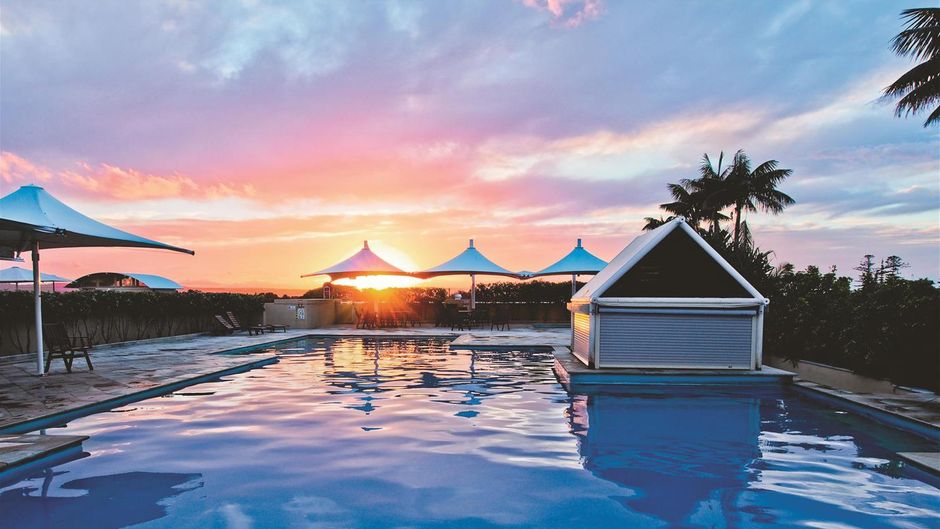 Oaks The Entrance Waterfront Suites Pool