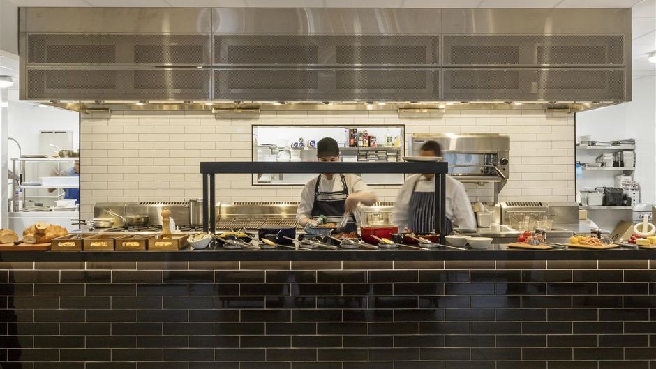 Oaks Wellington Hotel Restaurant