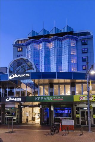 Oaks Wellington Hotel