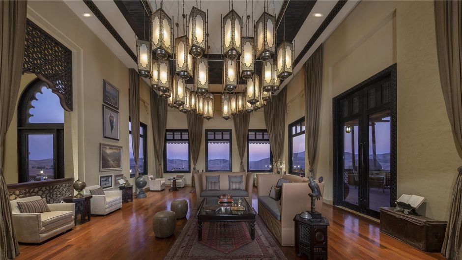 Qasr Al Sarab Desert Resort by Anantara Lobby