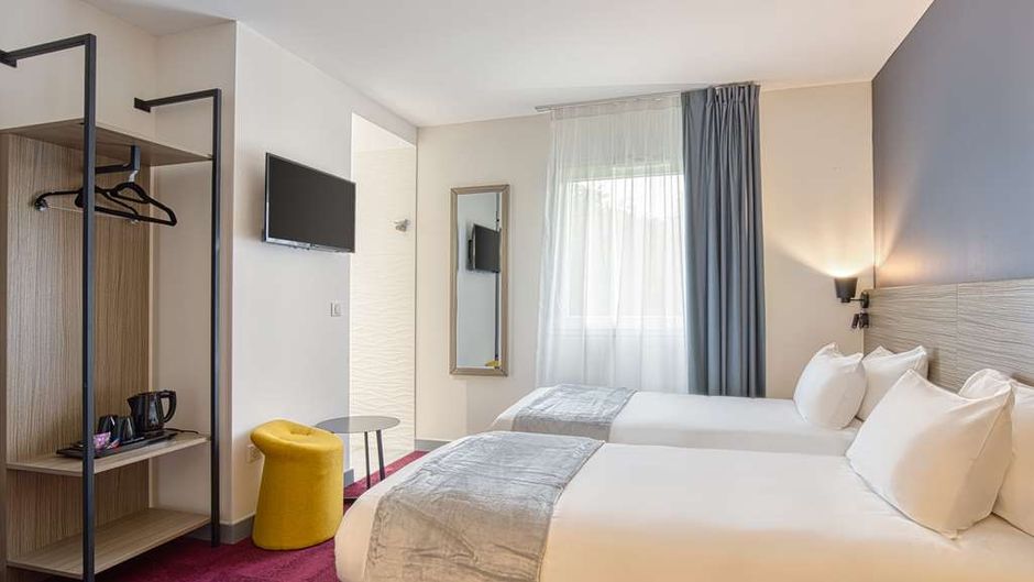 Sure Hotel by BW Les Portes de Montauban Room