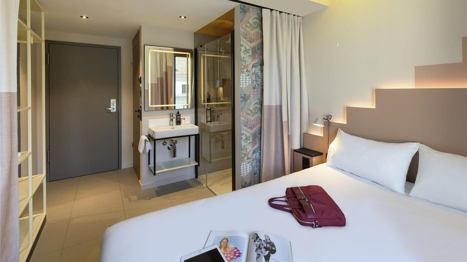 Ibis Styles Zurich City Center Hotel Room