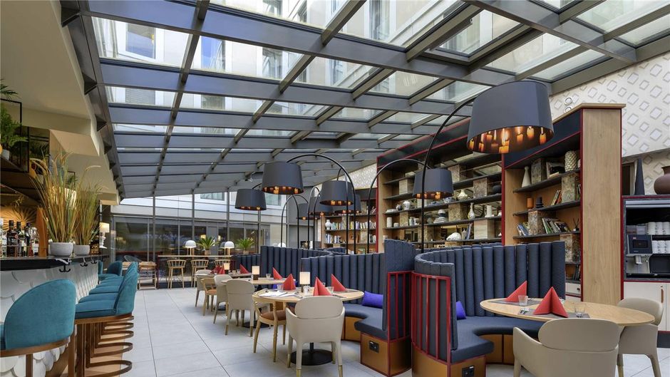 Ibis Styles Zurich City Center Hotel Exterior