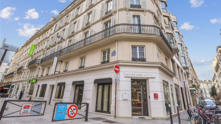 Mercure Paris Lafayette Exterior