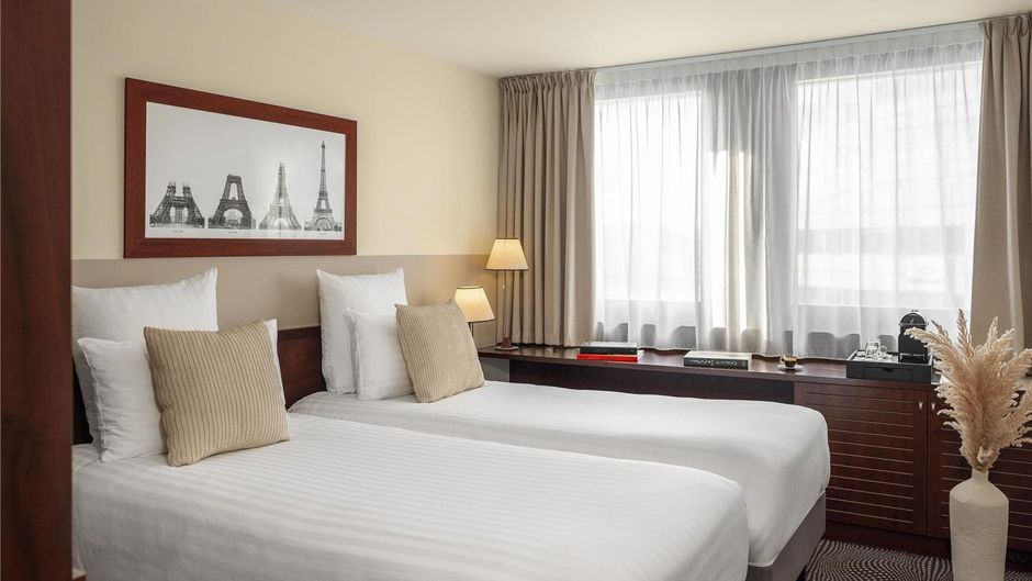 Mercure Paris Gare Montparnasse TGV Room