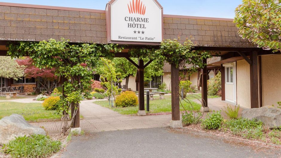 Charme Hotel Audincourt Exterior