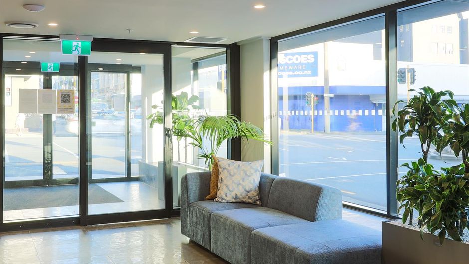Ramada by Wyndham Wellington Lobby