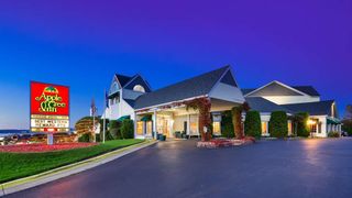 Apple Tree Inn SureStay Collection by BW