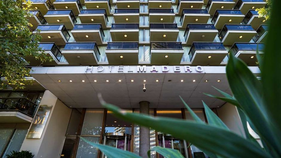 Hotel Madero Exterior
