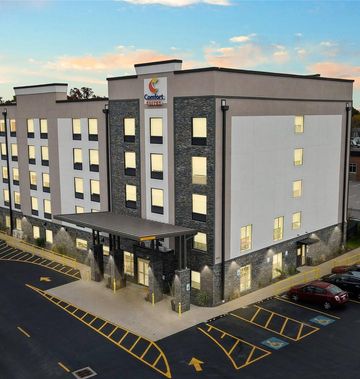 Comfort Suites Saint Louis
