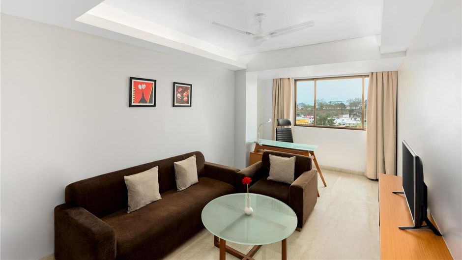 Classic Grande Imphal, Radisson Individ. Suite