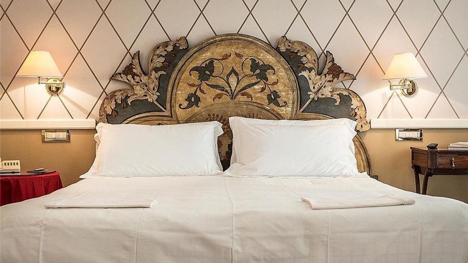 Hotel Regina Adelaide Room