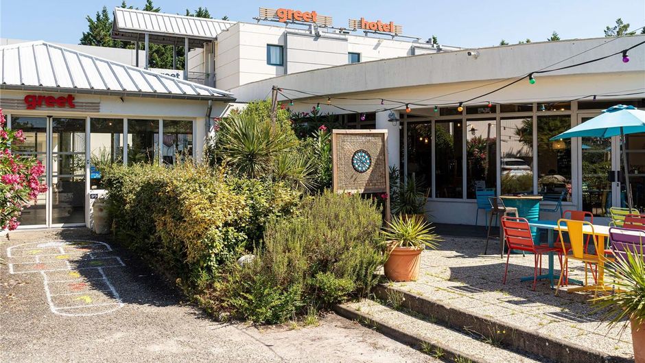 greet Hotel Bordeaux Aeroport Exterior