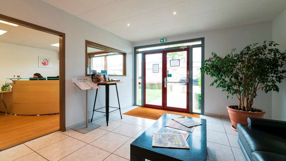 Cerise Nantes La Beaujoire Lobby