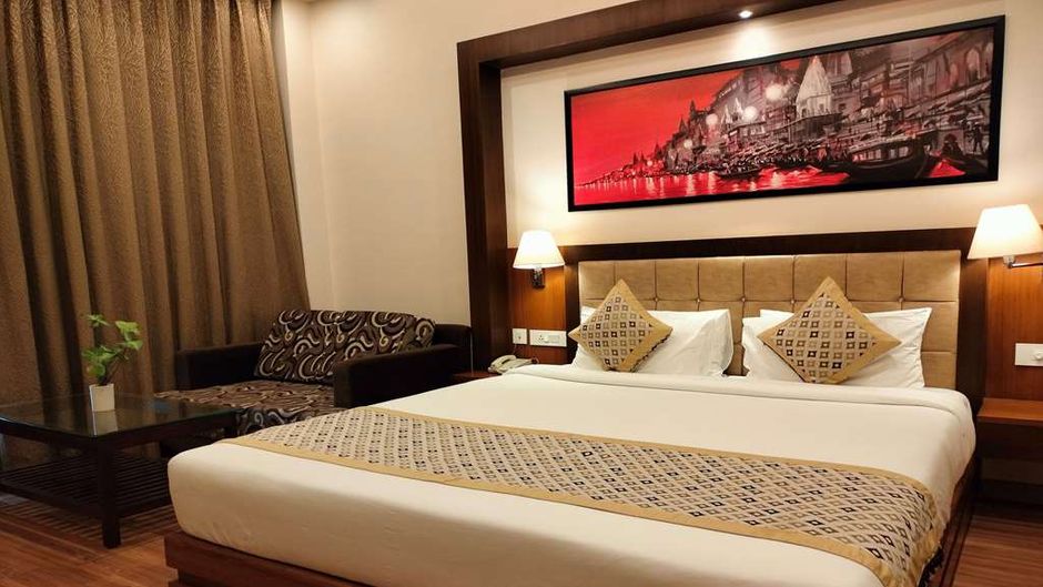 Ramada by Wyndham Varanasi Katesar Room