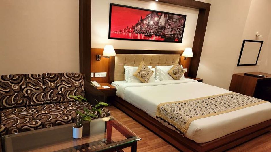 Ramada by Wyndham Varanasi Katesar Room