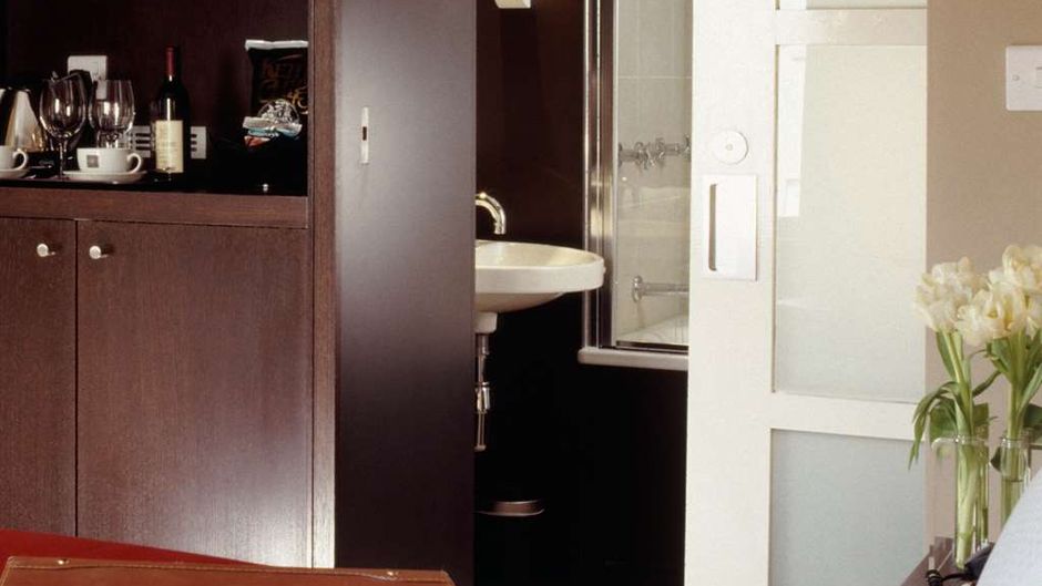 Hart's Hotel Room