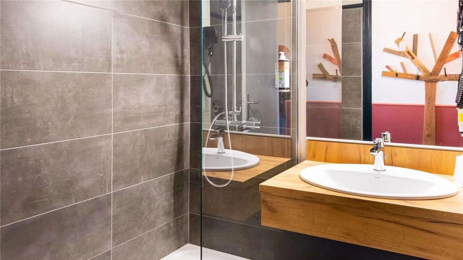 Greet Hotel Castres Saix Exterior