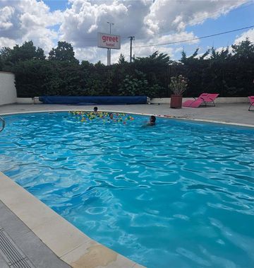 Greet Hotel Castres Saix