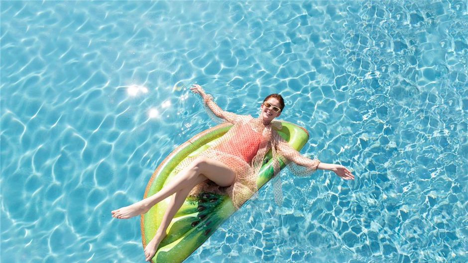 Greet Hotel Castres Saix Pool
