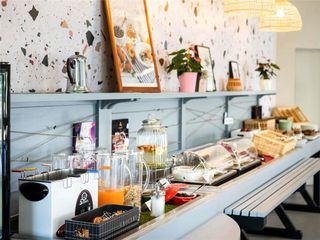 Greet Hotel Castres Saix