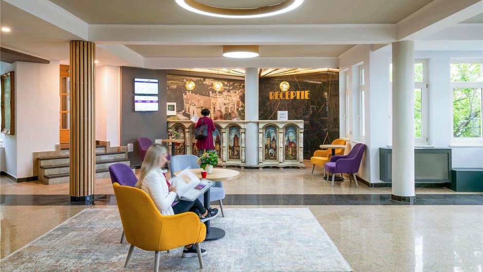 Mercure Medias Binderbubi Hotel & Spa Exterior