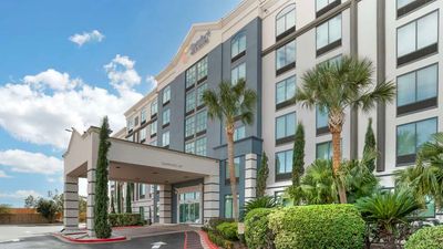 Comfort Inn & Suites Airport North