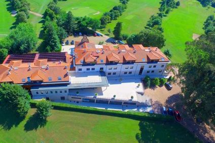 Oca Palacio de la Llorea