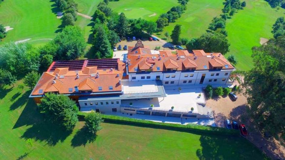 Oca Palacio de la Llorea Exterior