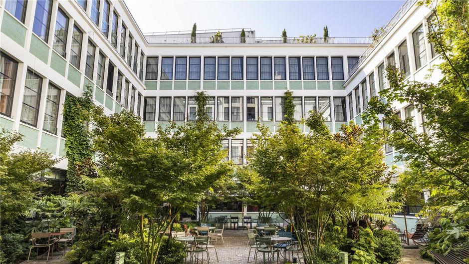 Le Grand Quartier Exterior
