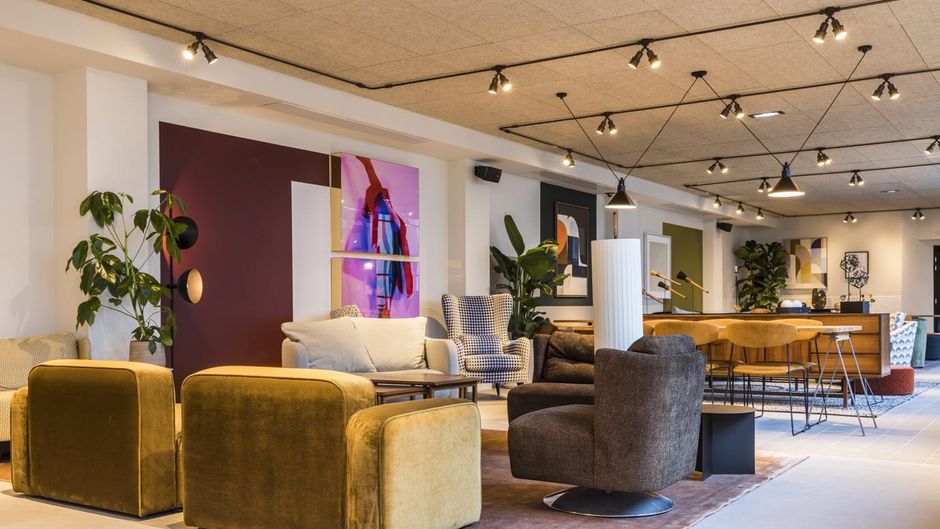 Le Grand Quartier Lobby