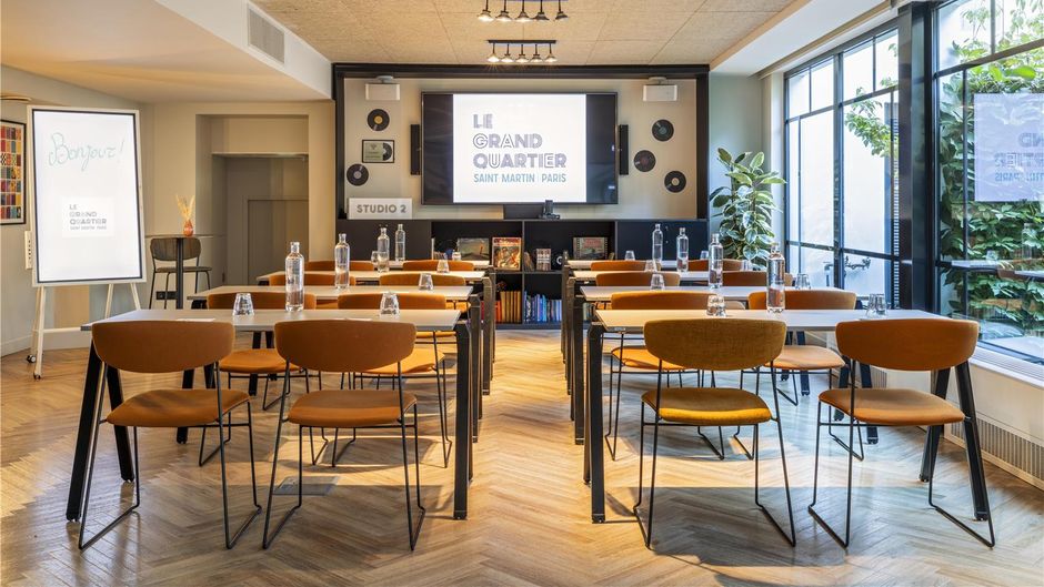 Le Grand Quartier Meeting