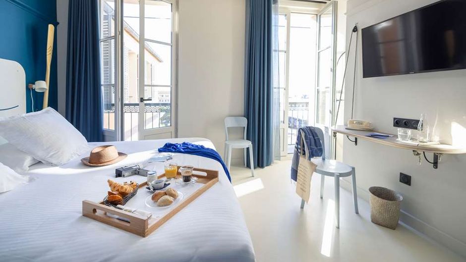 L'Eautel Toulon Room