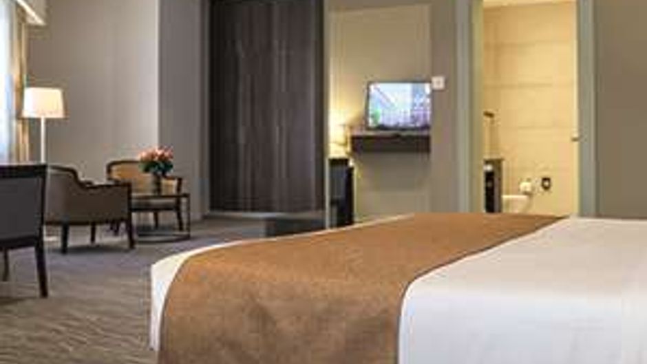 Eka Hotel Eldoret Suite