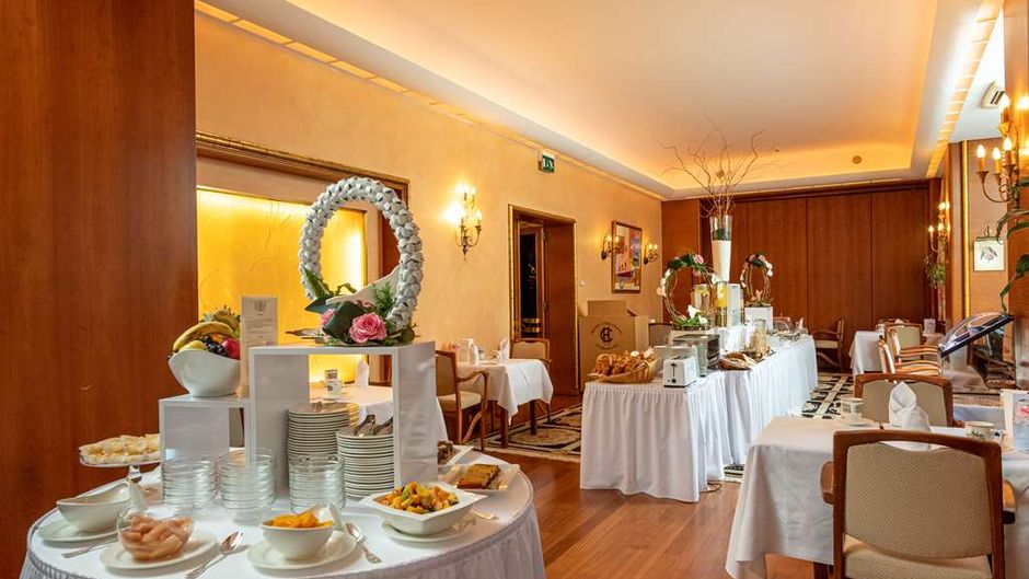 Grand Hotel Cravat Restaurant