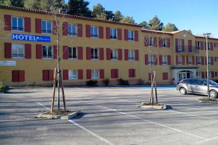 Resid'Artel Val de Durance Hotel