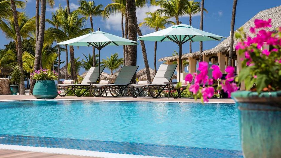 Manchebo Beach Resort & Spa Pool