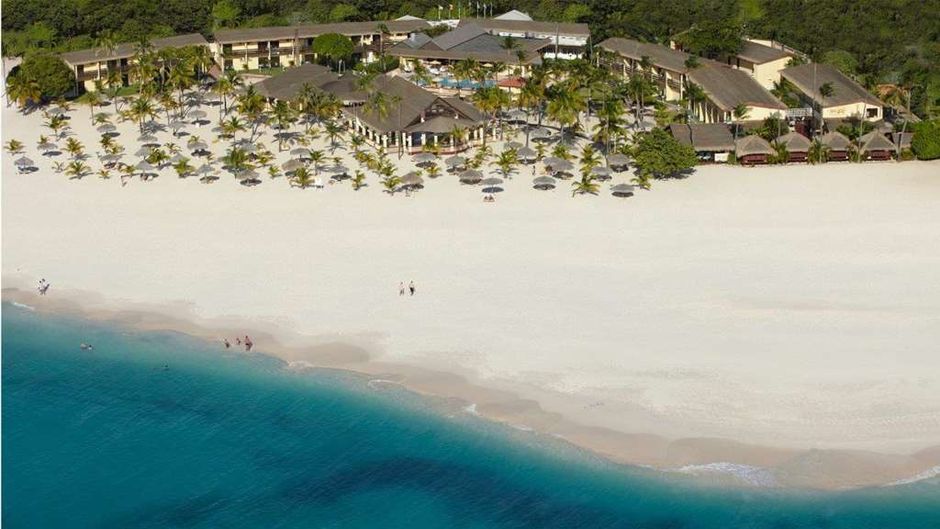 Manchebo Beach Resort & Spa Exterior